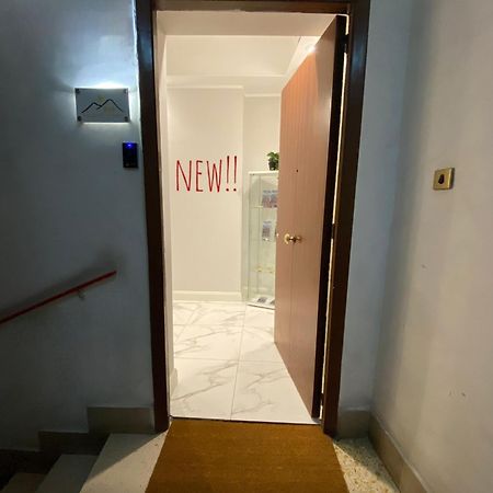 La Dimora Di Marti " Vicino Al Centro Storico Di Napoli" Bed & Breakfast Bagian luar foto