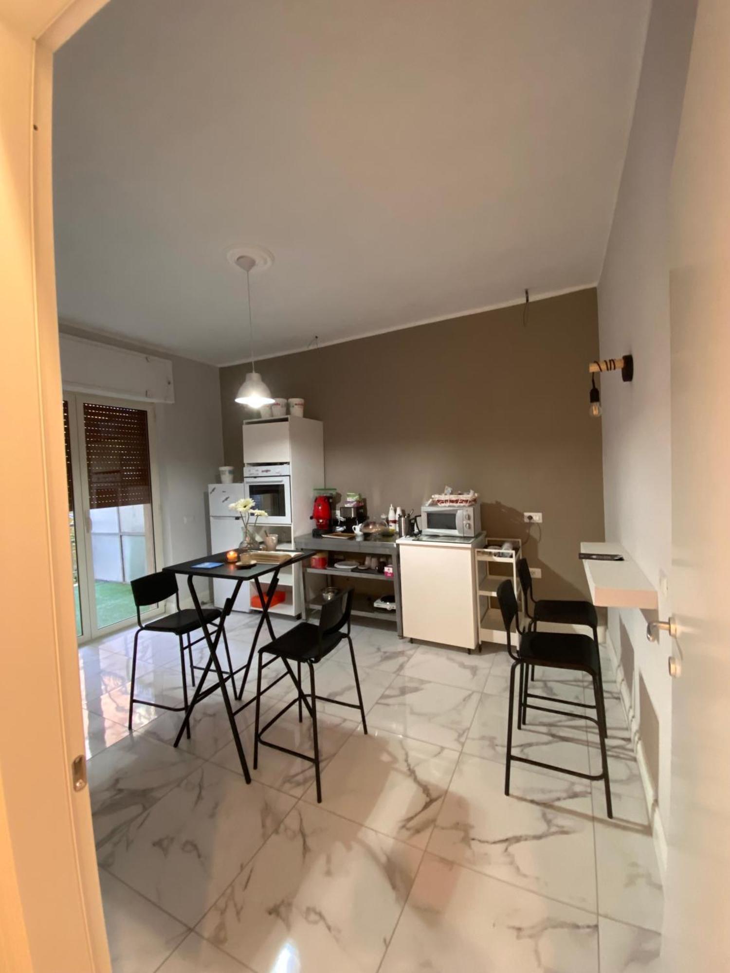 La Dimora Di Marti " Vicino Al Centro Storico Di Napoli" Bed & Breakfast Bagian luar foto